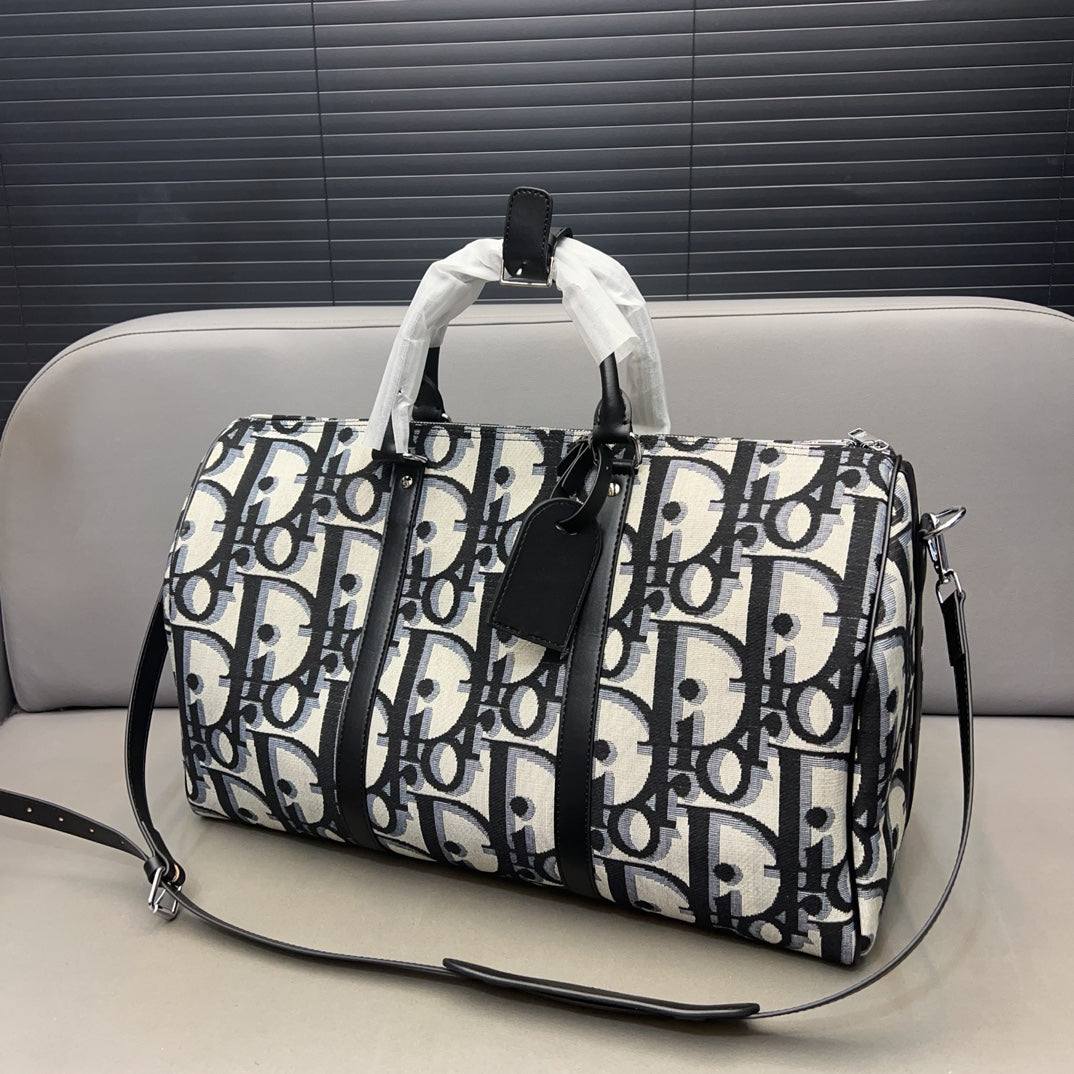 D new arrival traval bag size : 28 x 50 cm