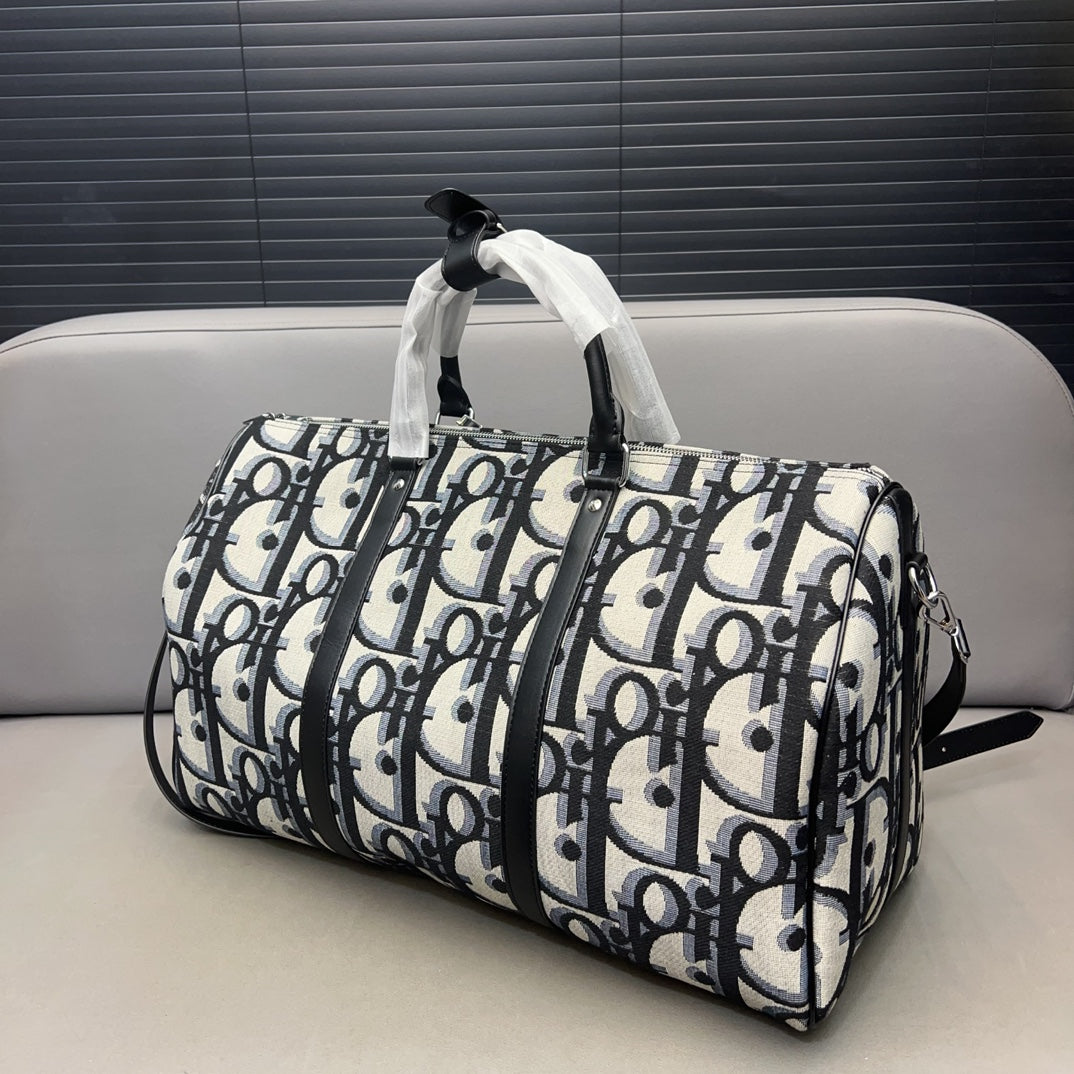 D new arrival traval bag size : 28 x 50 cm