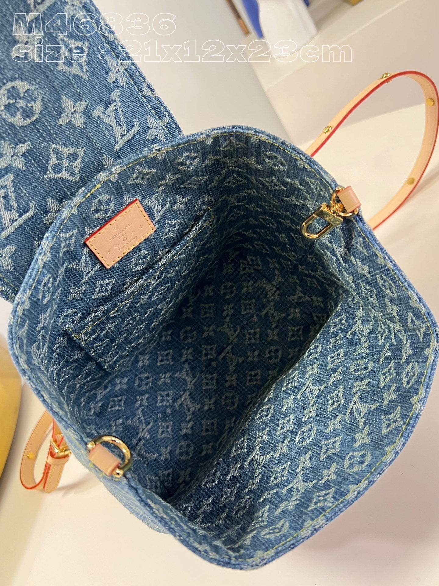 Louis Monogram Denim backpack bag size : 21-12-23 cm
