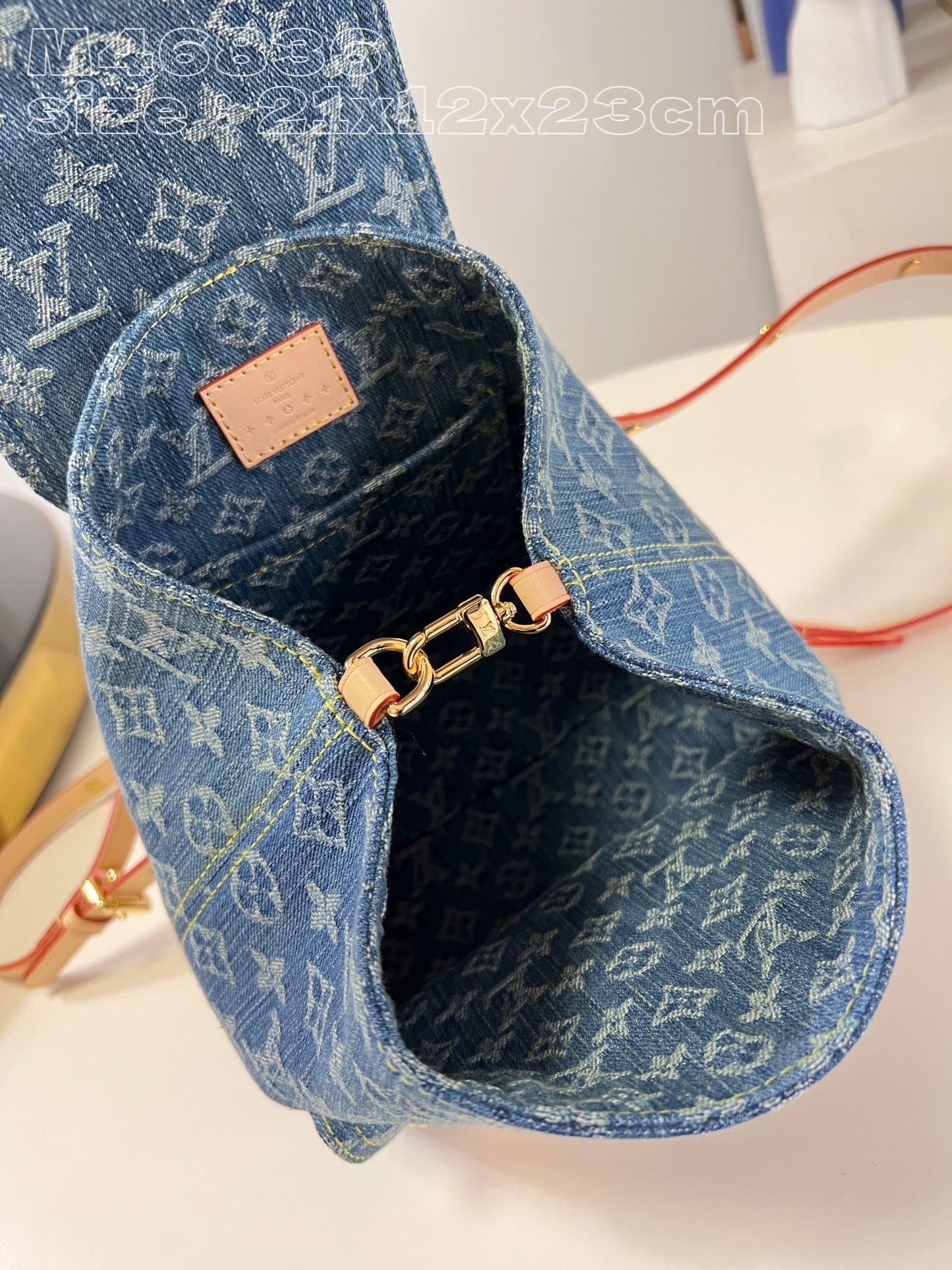 Louis Monogram Denim backpack bag size : 21-12-23 cm
