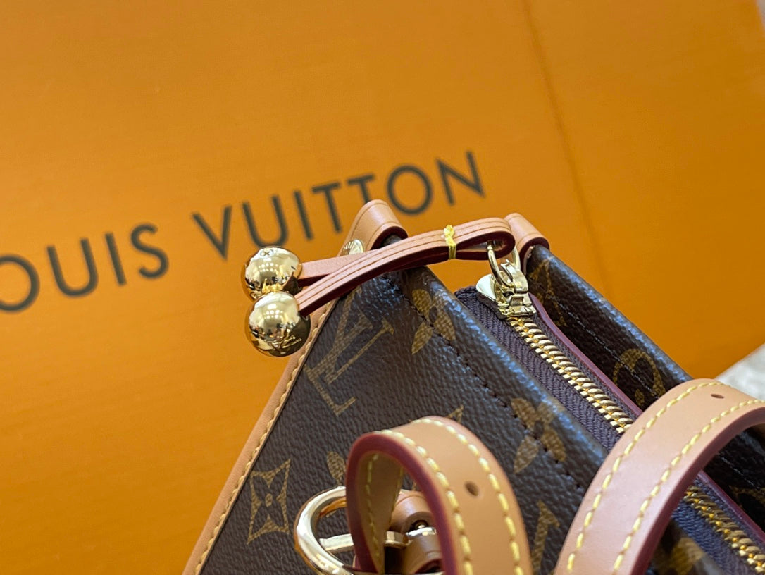 Louis new arrival vintage tote bag size: 28*12*25 cm