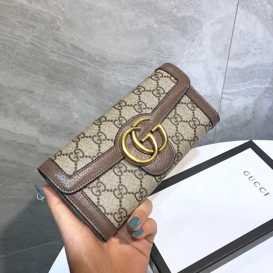 gg new arrival wallets size : 19x10 cm