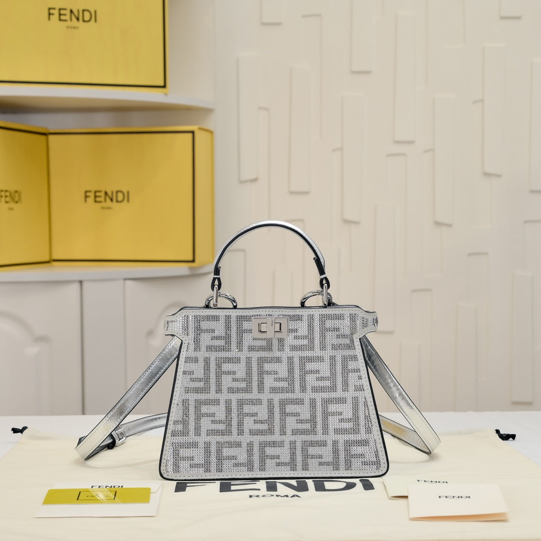 Fen Peekaboo ISeeU Petite diamond tote bag