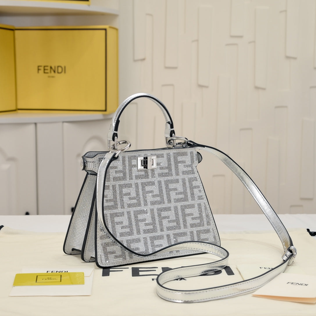 Fen Peekaboo ISeeU Petite diamond tote bag