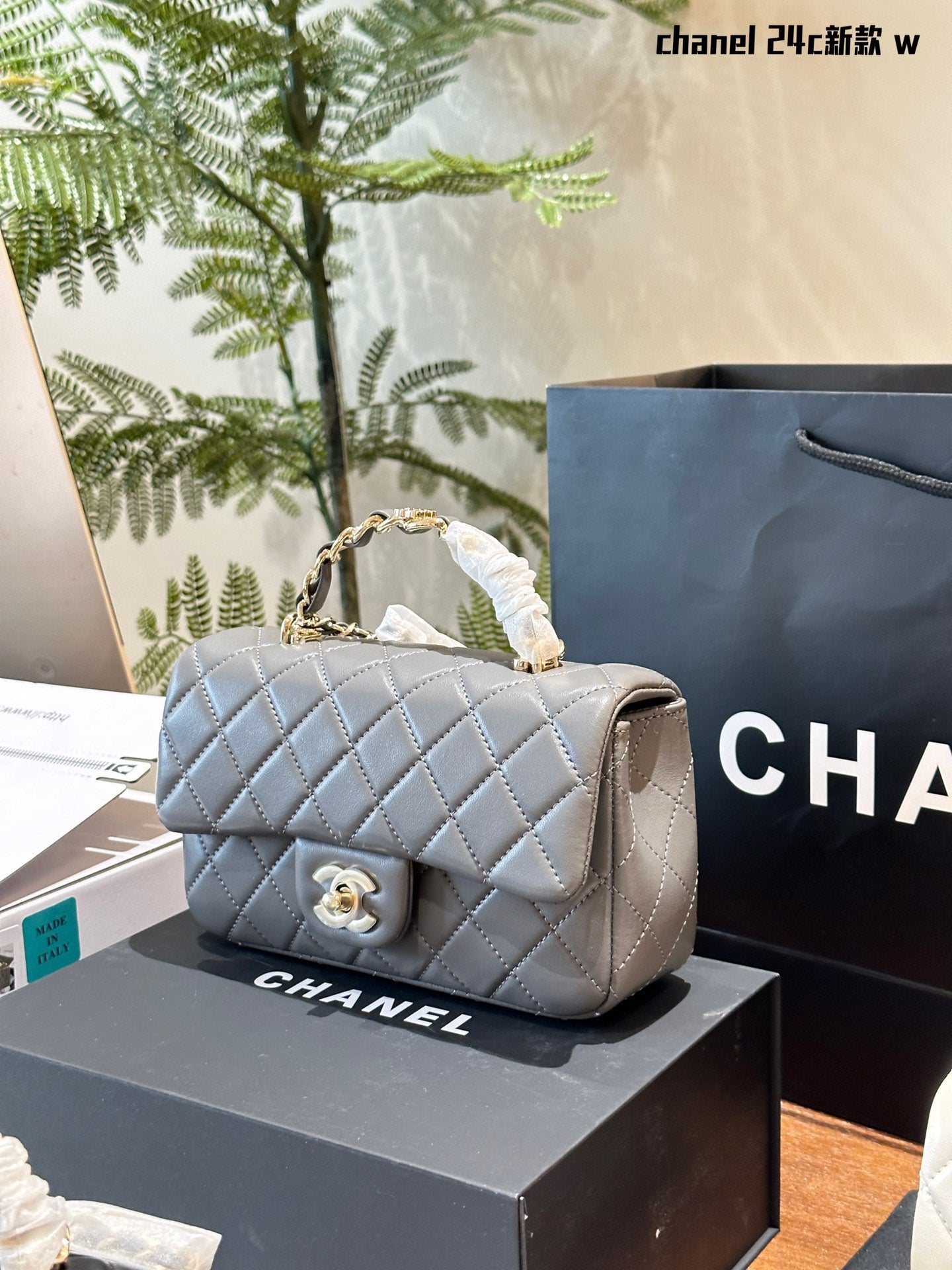 CC HANDLE MINI CF bag size: 20*12*6CM