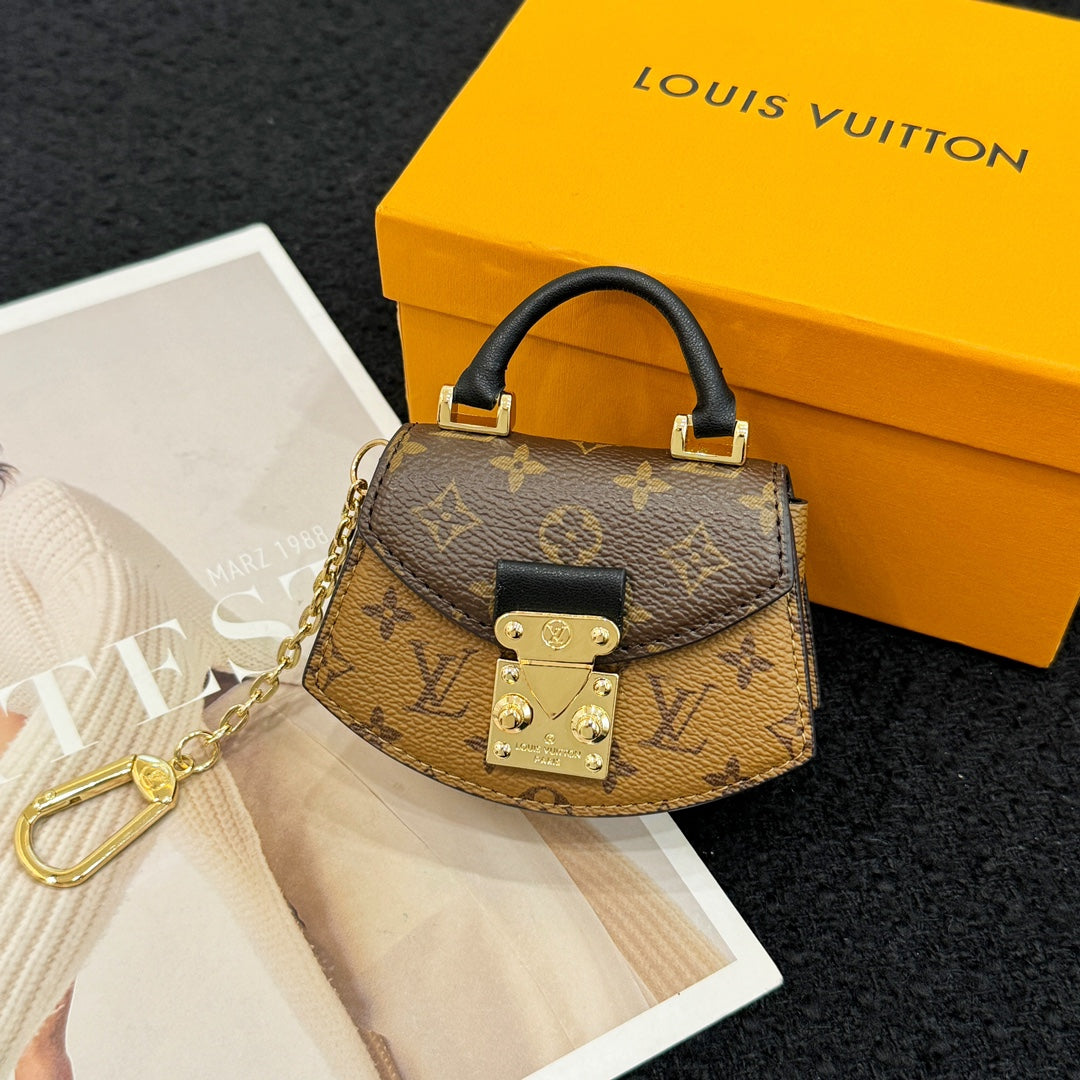 Louis new arrival wallet size: 12*10*3 cm