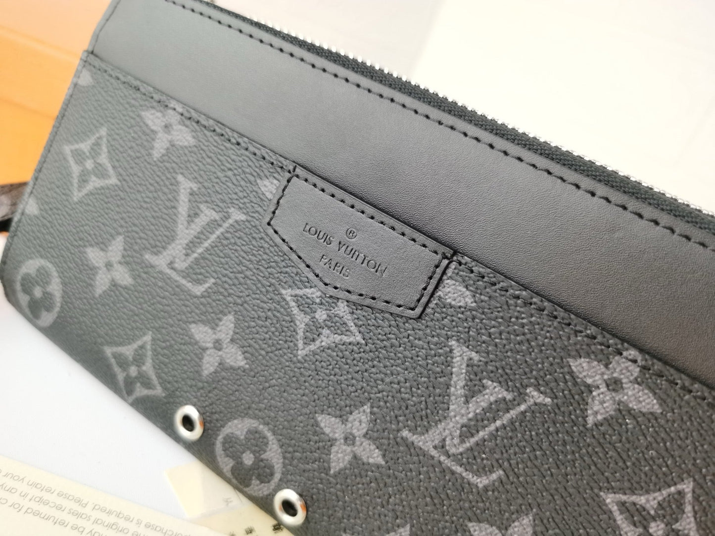 Louis new arrival Dragonne wallet 016 size: 19*11 cm