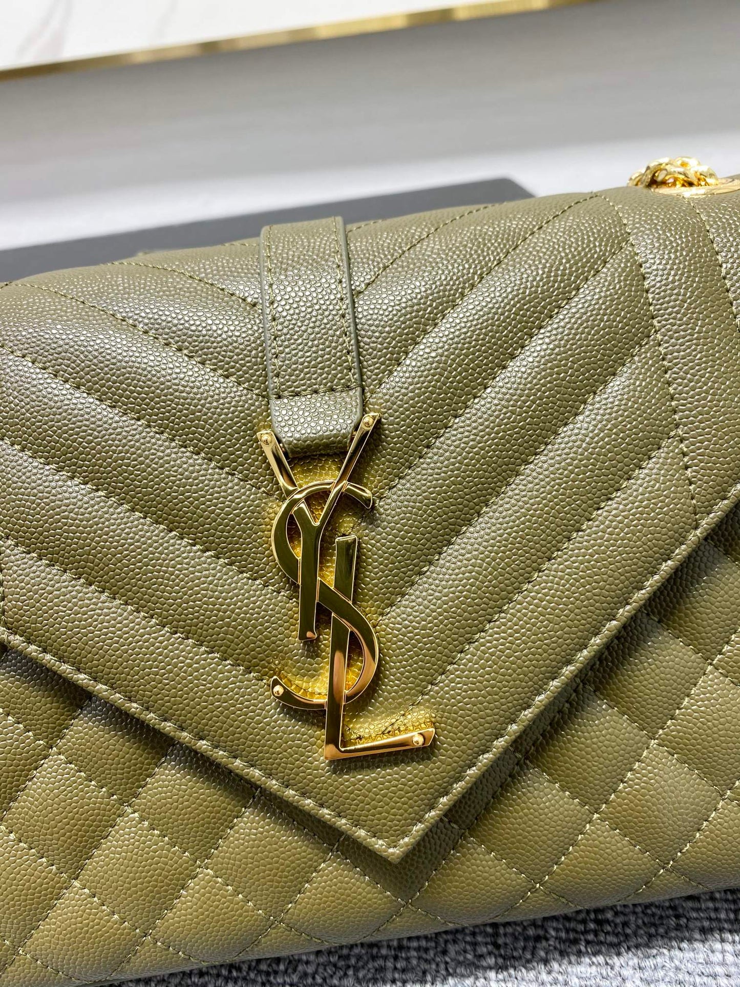 Y  Envelope Medium Bag In Mix Matelasse Grain  De Poudre Embossed Leather