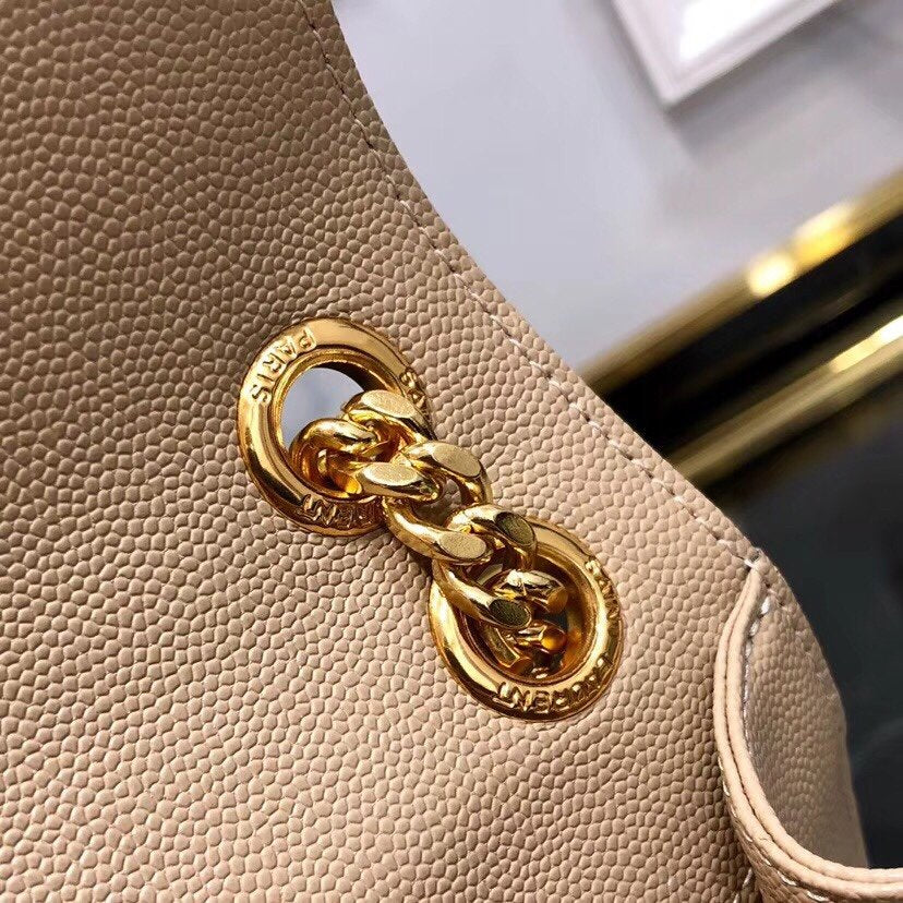 Y  ENVELOPE MEDIUM BAG IN MIX MATELASS�� GRAIN DE POUDRE EMBOSSED LEATHER