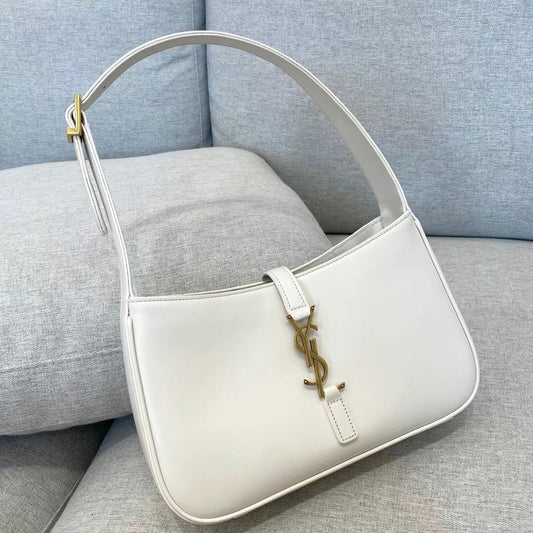 Y Le 5 A 7  Hobo Bag In Smooth Leather