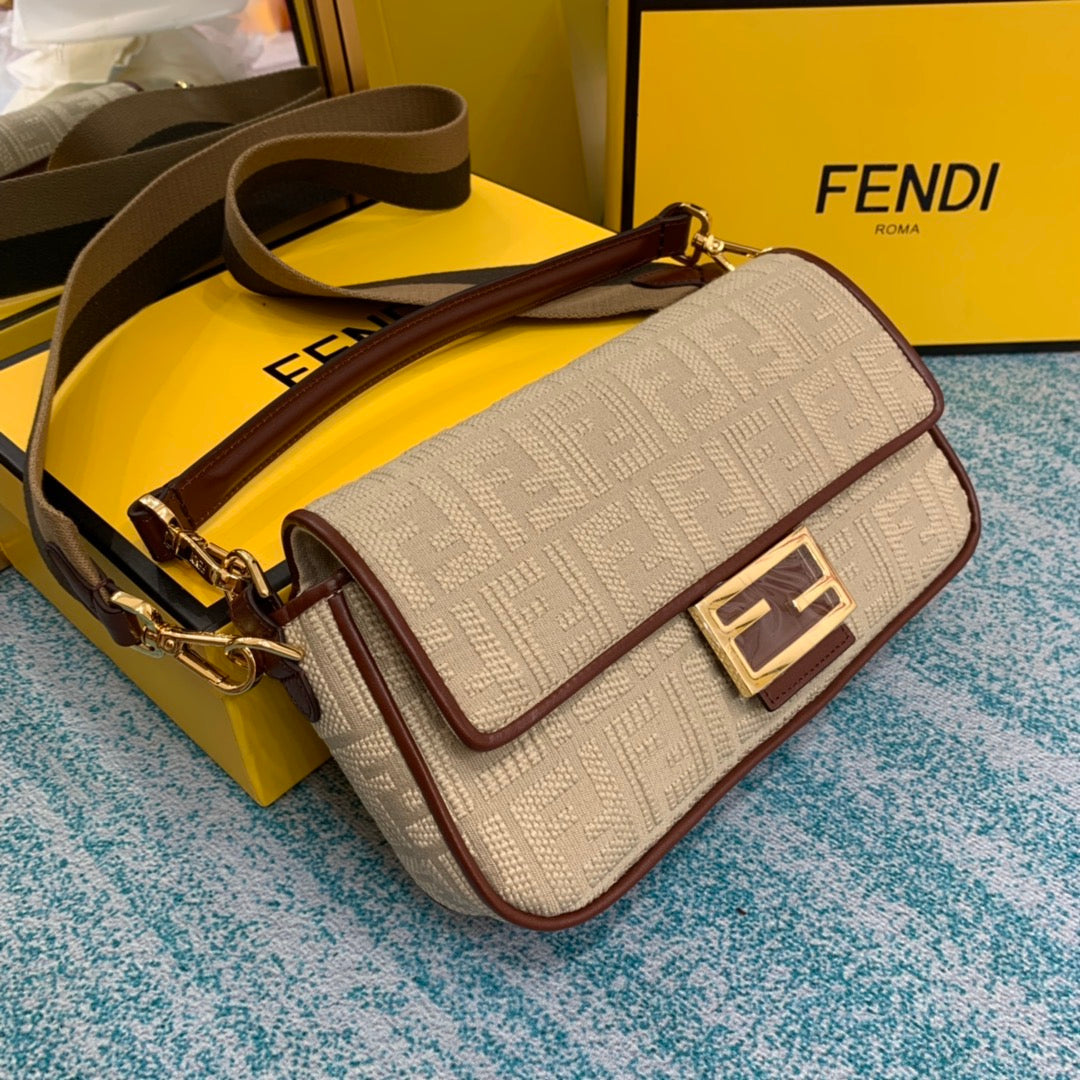 Fd Baguette Bag