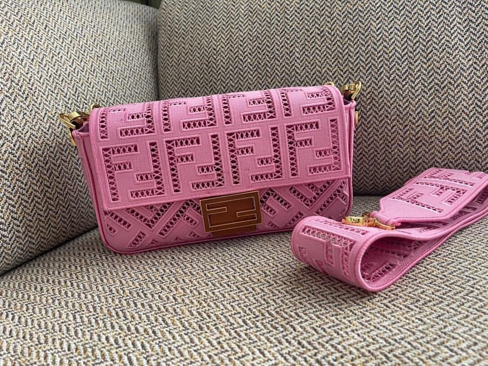 Fd Baguette Bag
